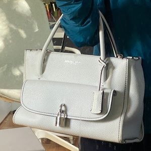 Marc Jacobs Bags | Marc Jacobs Lock That Leather Toat Bag